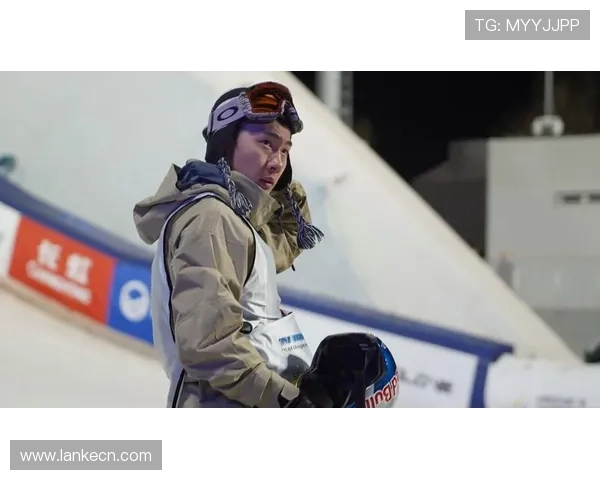 苏翊鸣坡障预赛第八晋级决赛圈